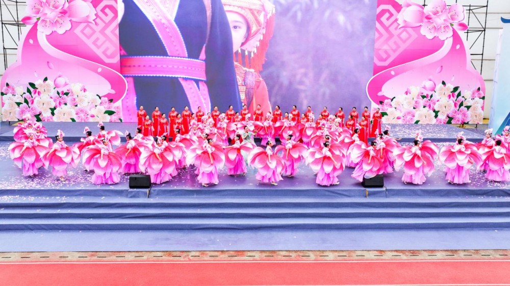 	花开迎客来｜2026金秀圣堂山杜鹃花文化旅游节盛大开幕